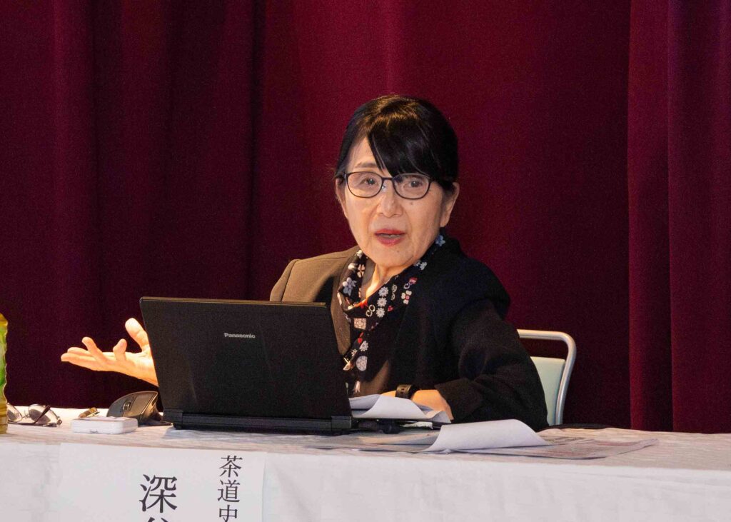 小堀遠州の茶会　深谷信子 小堀遠州の茶会 | 深谷 信子 |本 | 通販 | Amazon